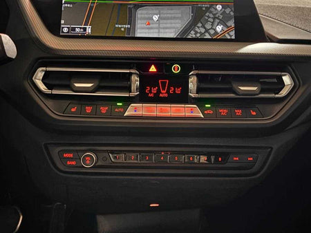 BMW 1-Series — photo 12