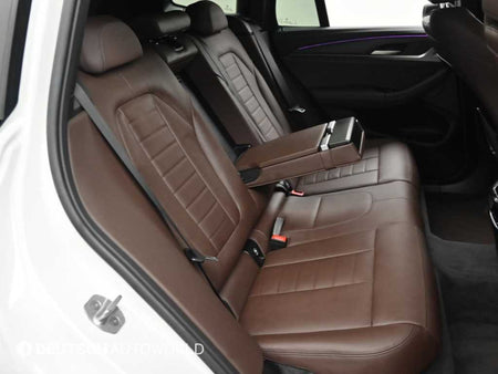 BMW iX3 — photo 12