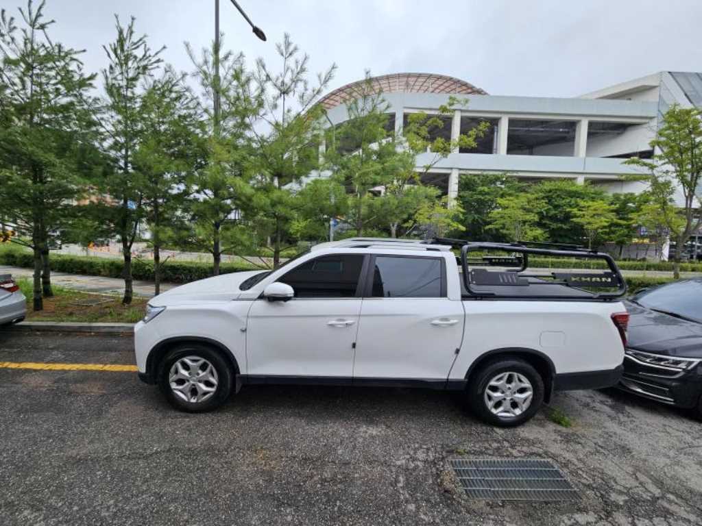 KGM Rexton — photo 02
