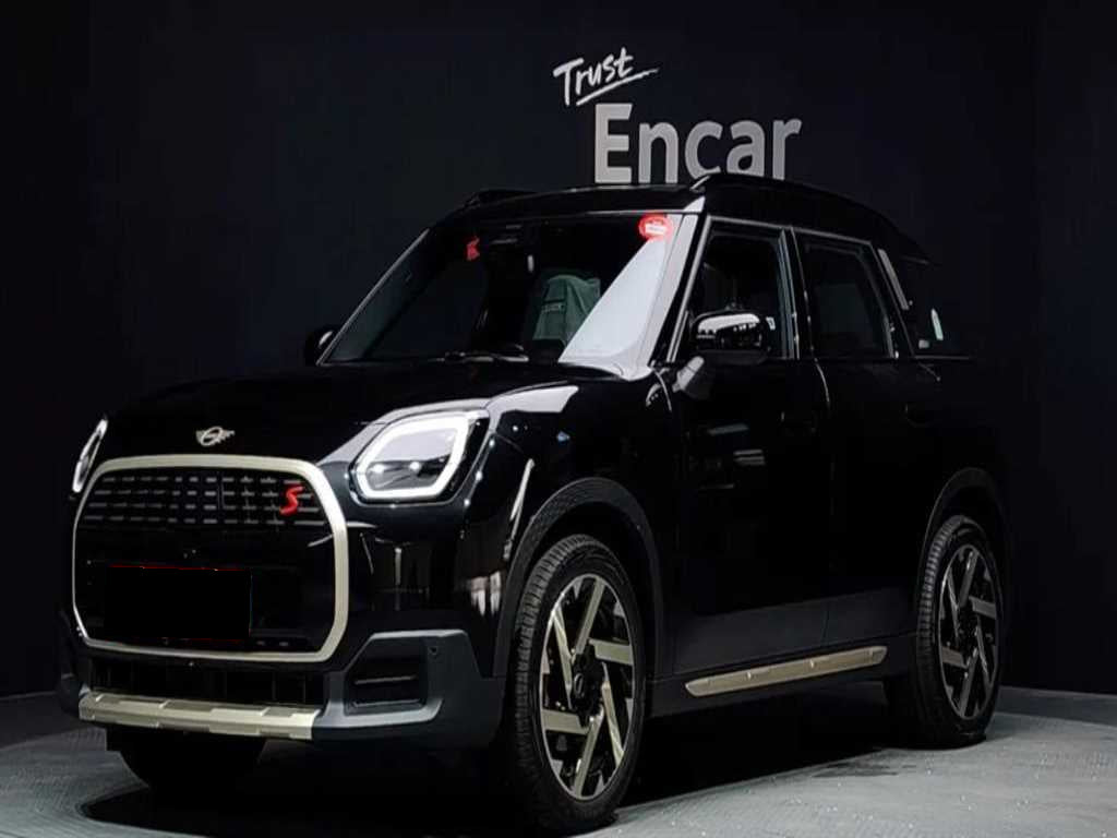 Mini Countryman — photo 01