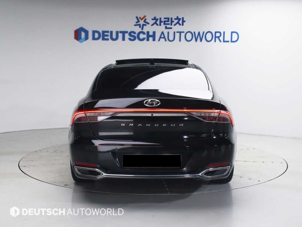 Hyundai Grandeur — photo 04