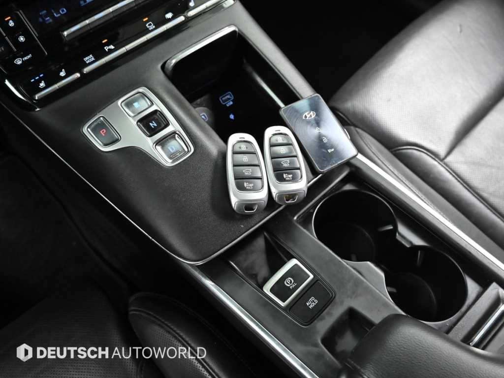 Hyundai Grandeur — photo 12