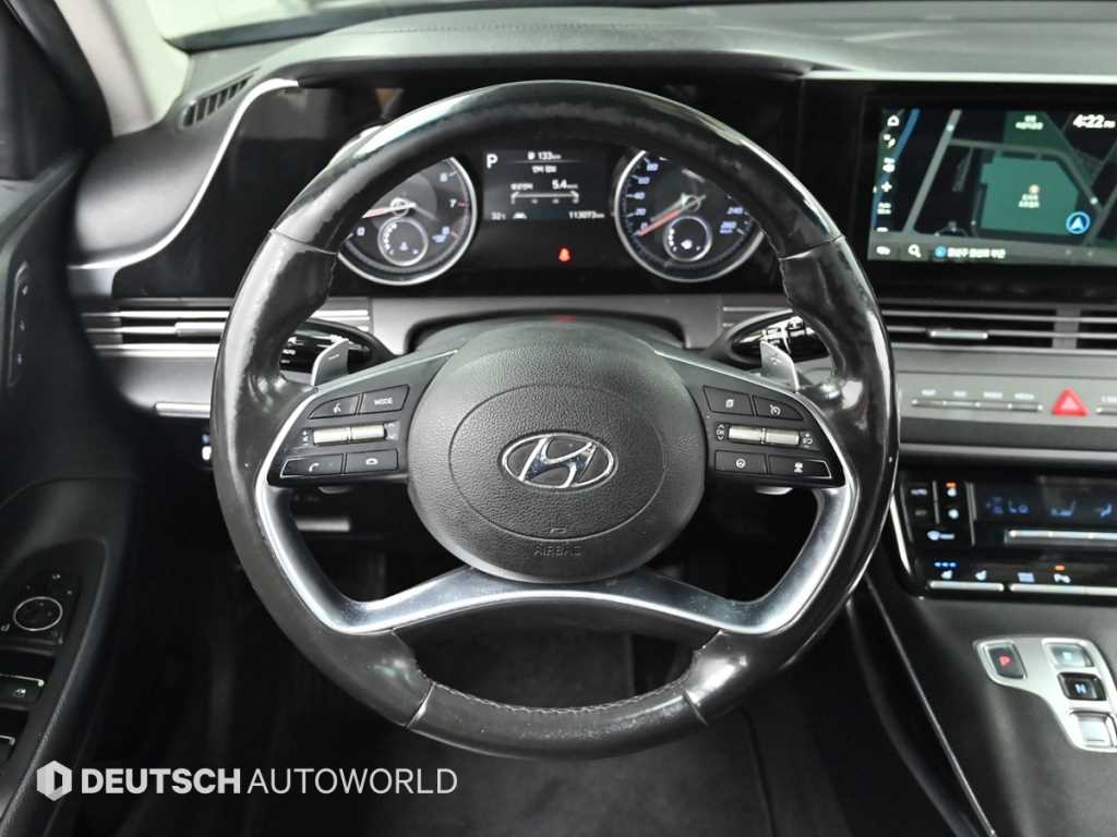 Hyundai Grandeur — photo 13