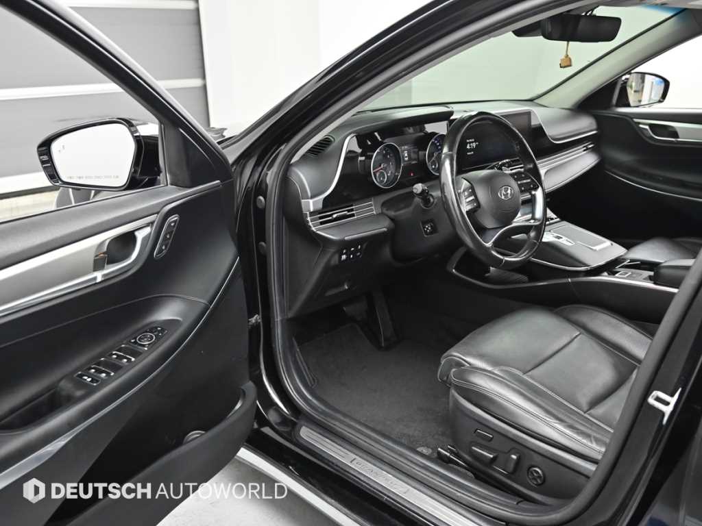 Hyundai Grandeur — photo 15