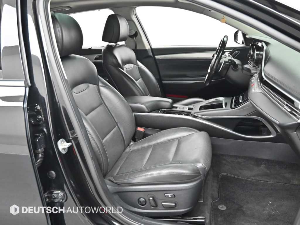 Hyundai Grandeur — photo 16