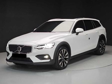 Volvo V60 — photo 01