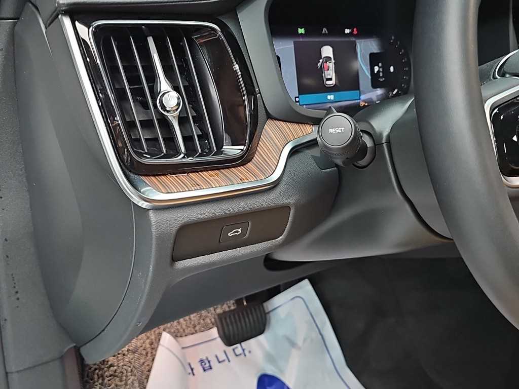 Volvo V60 — photo 17