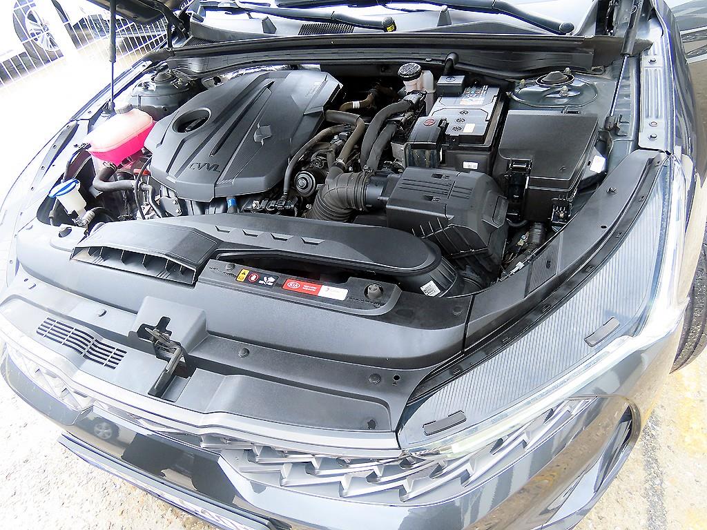 Kia K5 — photo 19
