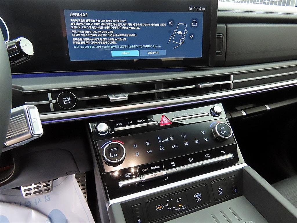 Hyundai Santafe — photo 12