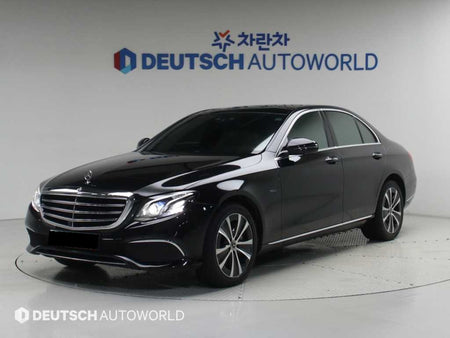 Mercedes-Benz E-Class — photo 01