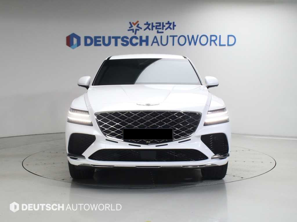 Genesis GV80 — photo 03