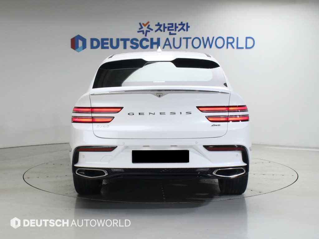 Genesis GV80 — photo 04