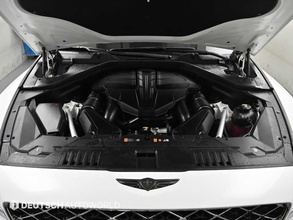 Genesis GV80 — photo 06
