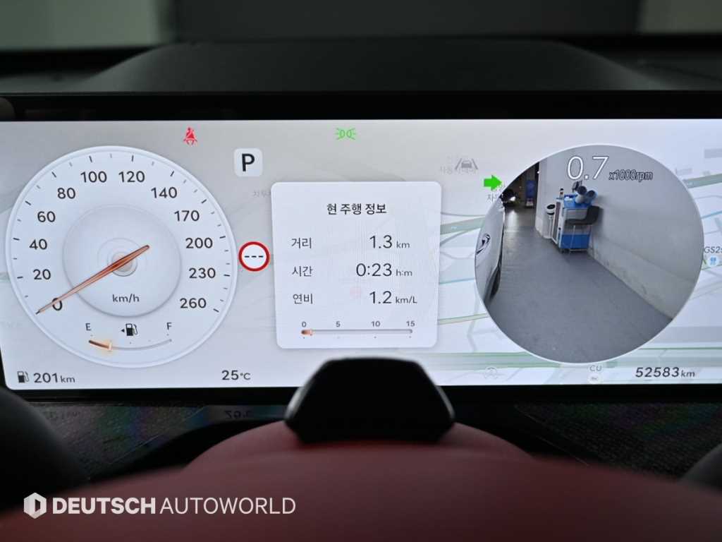 Genesis GV80 — photo 08