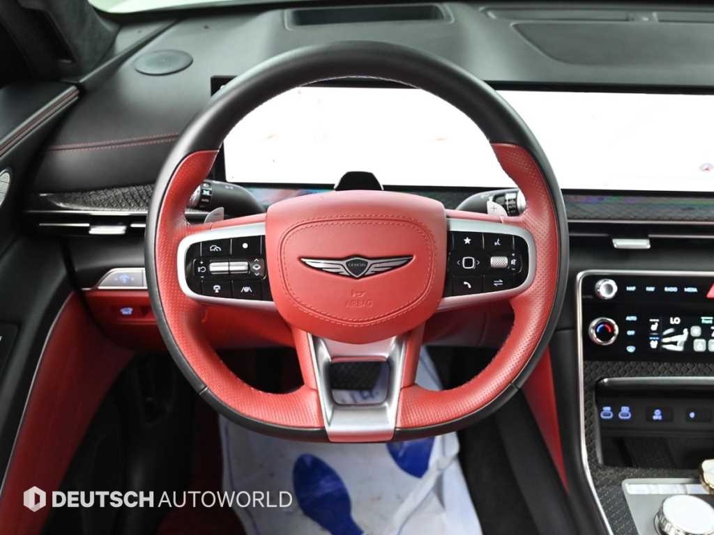 Genesis GV80 — photo 13