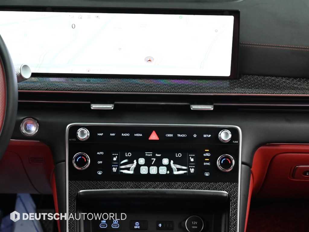 Genesis GV80 — photo 14