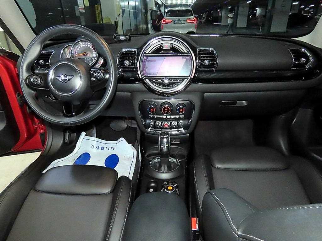 Mini Clubman — photo 10