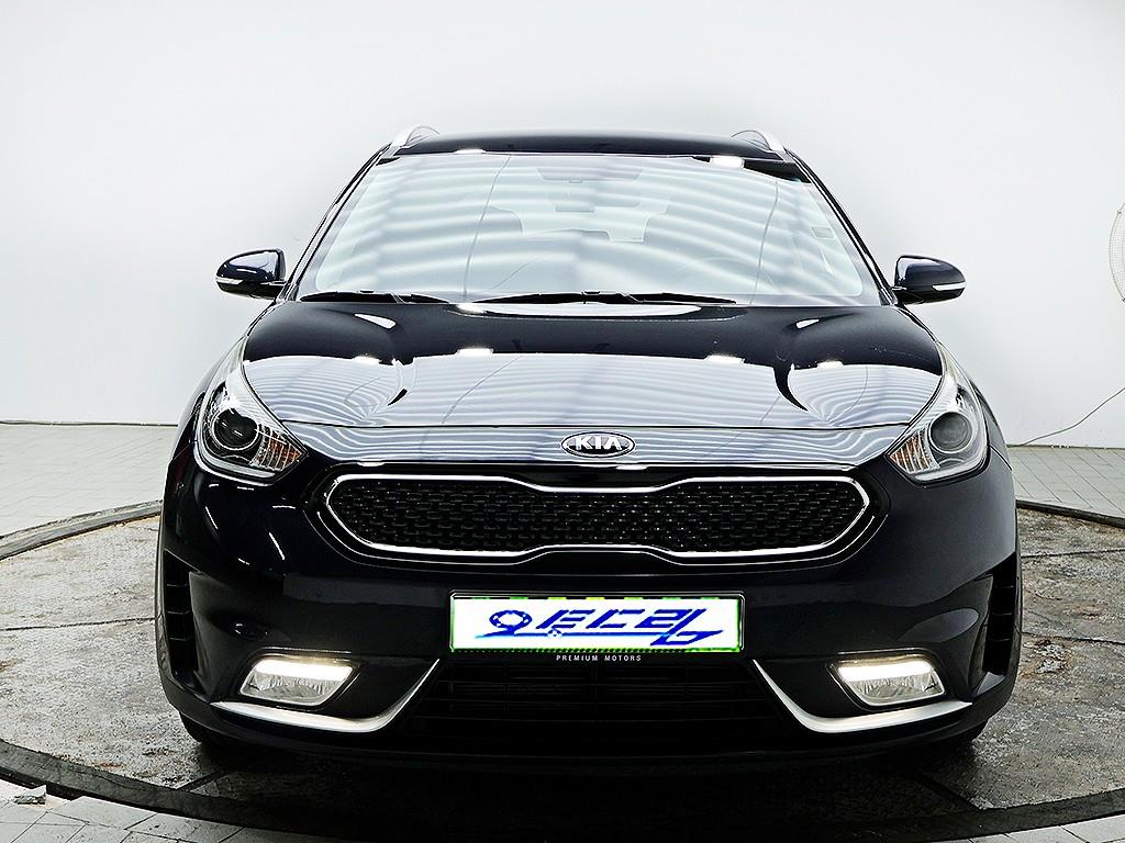 Kia Niro — photo 01
