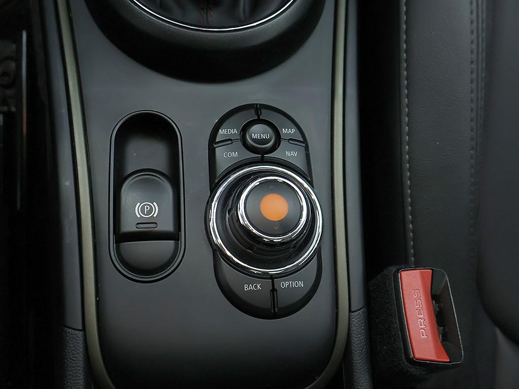 Mini Countryman — photo 15
