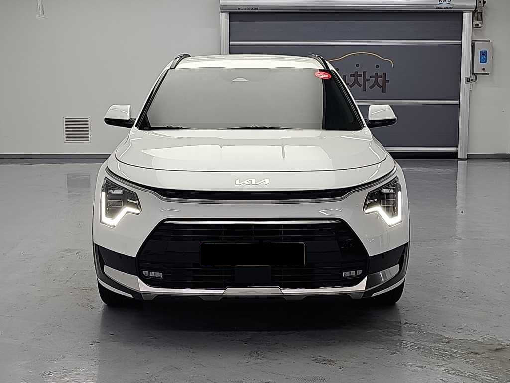 Kia Niro — photo 02