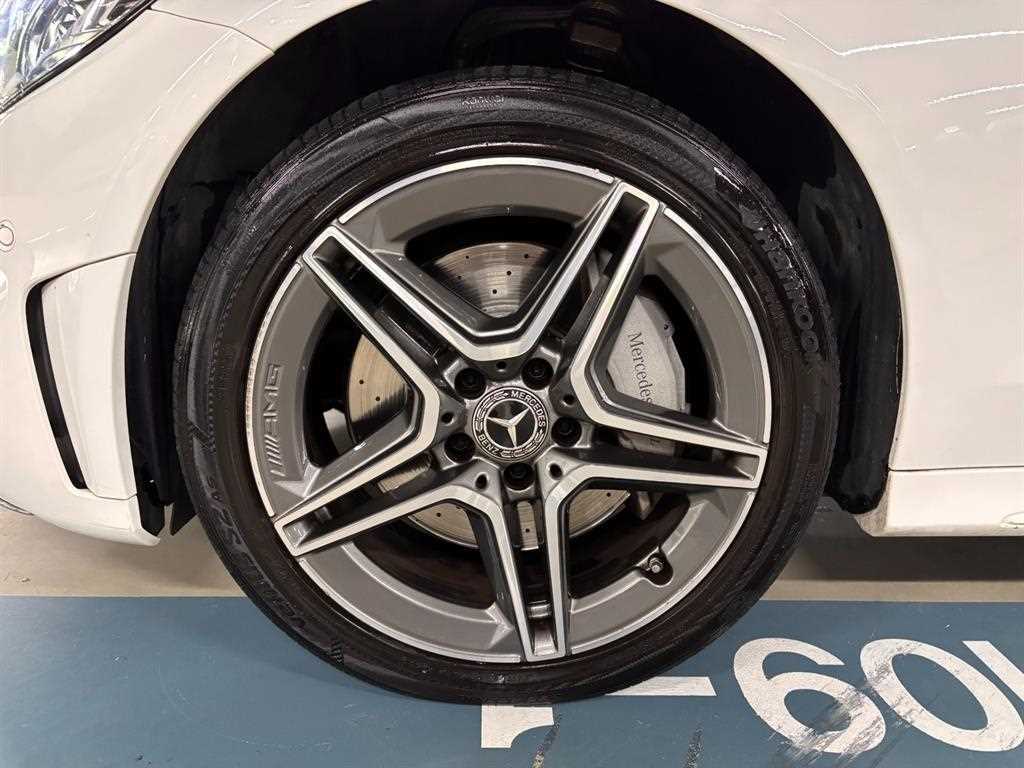 Mercedes-Benz C-Class — photo 04