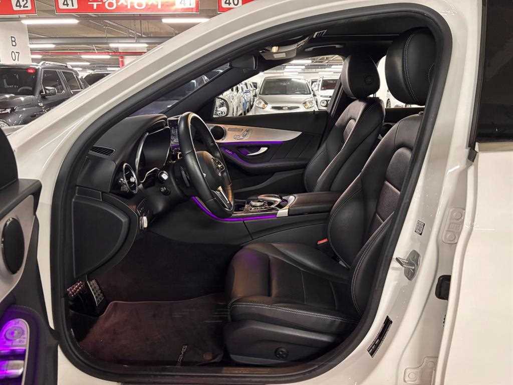 Mercedes-Benz C-Class — photo 15