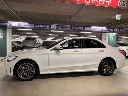 Mercedes-Benz C-Class — photo 20