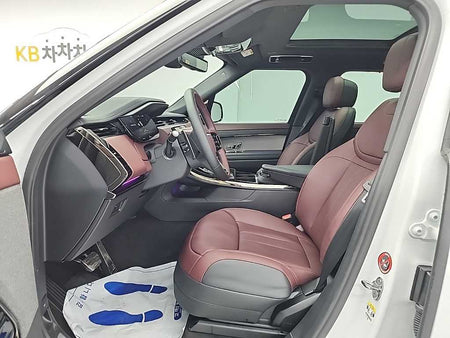 Land Rover Range Rover Sport — photo 11