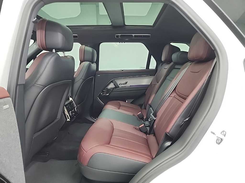 Land Rover Range Rover Sport — photo 12