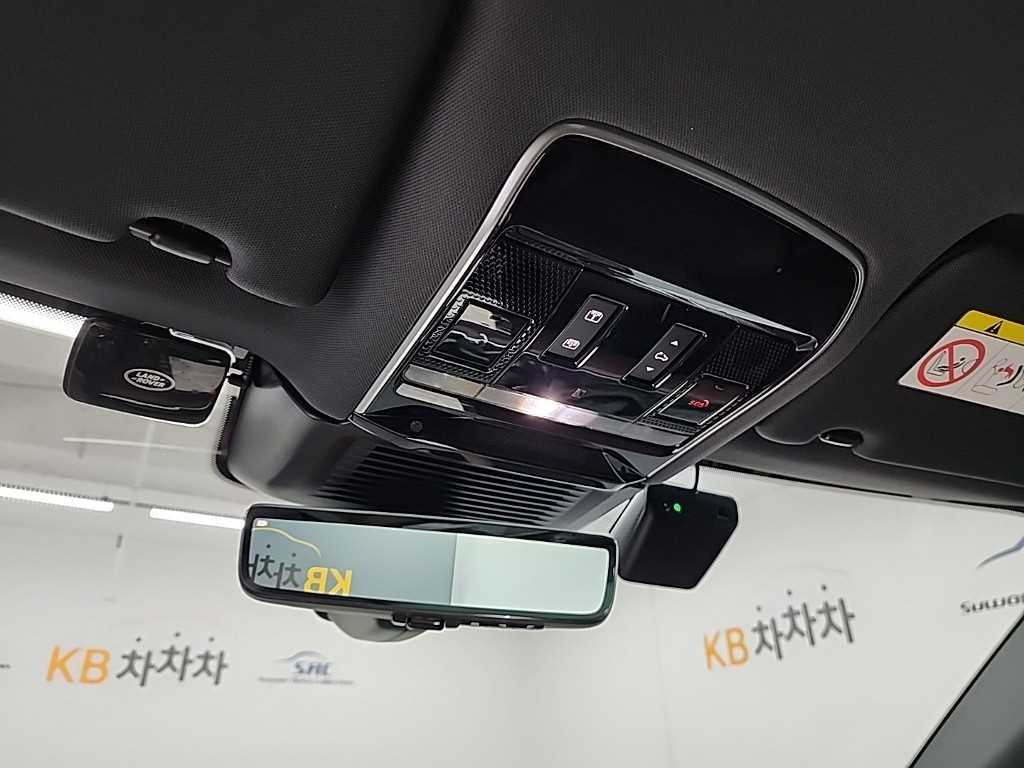 Land Rover Range Rover Sport — photo 18