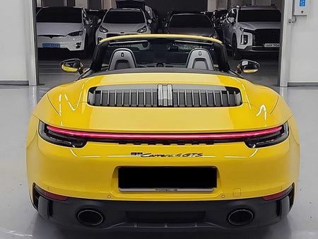 Porsche 911 — photo 02