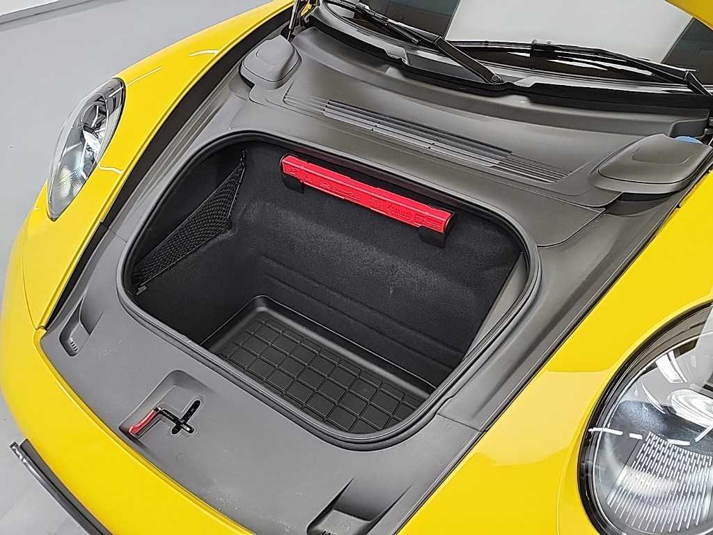 Porsche 911 — photo 05