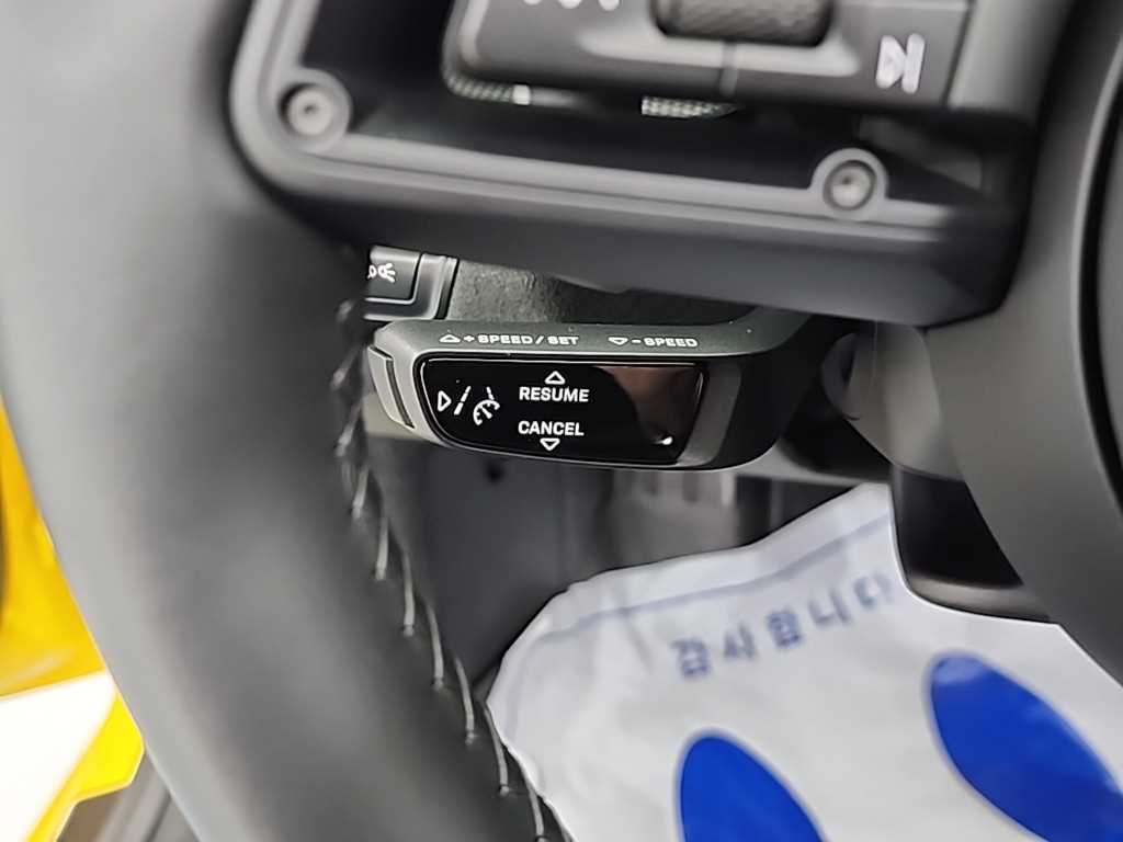 Porsche 911 — photo 17