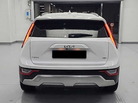 Kia Niro — photo 03