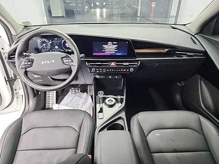 Kia Niro — photo 06