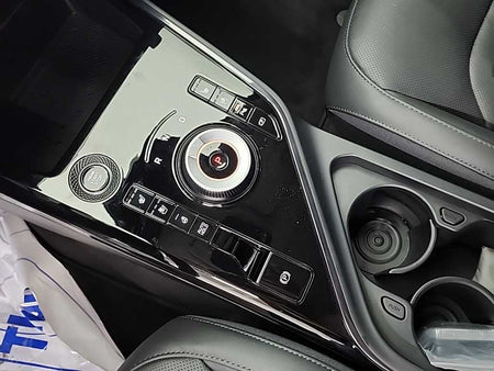 Kia Niro — photo 07