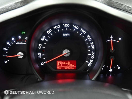 Kia Sportage — photo 08