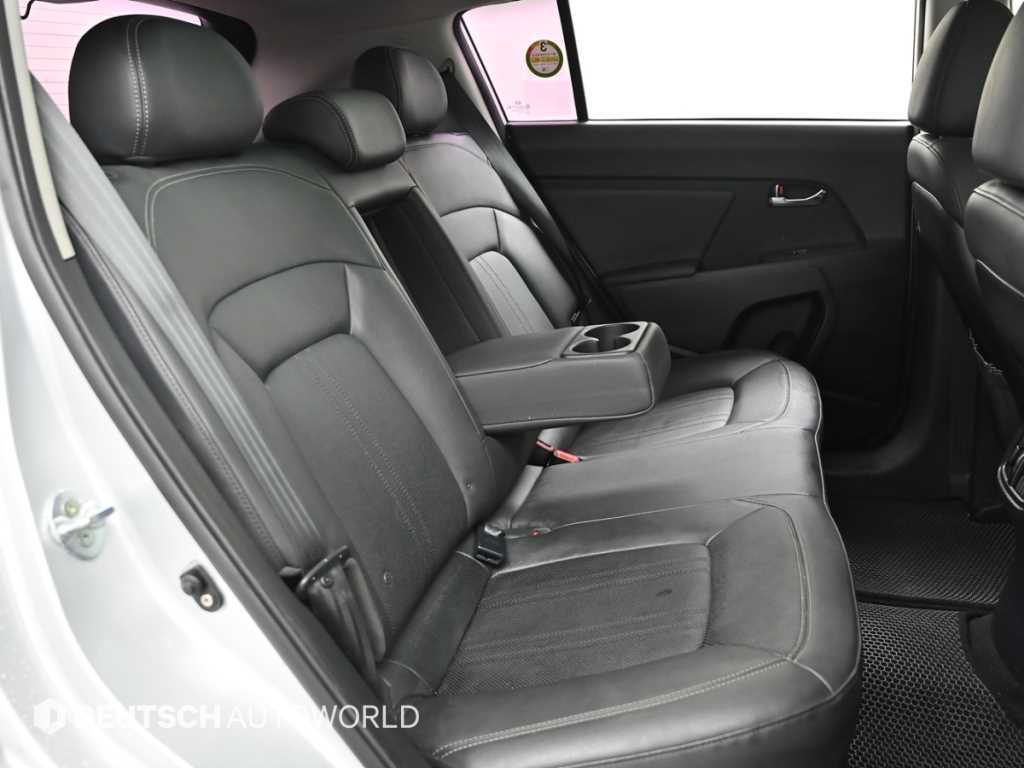 Kia Sportage — photo 12