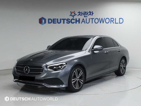 Mercedes-Benz E-Class — photo 01