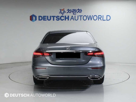 Mercedes-Benz E-Class — photo 04