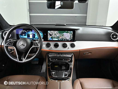 Mercedes-Benz E-Class — photo 07