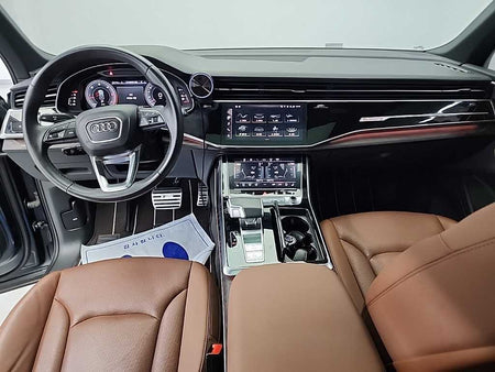 Audi Q7 — photo 07