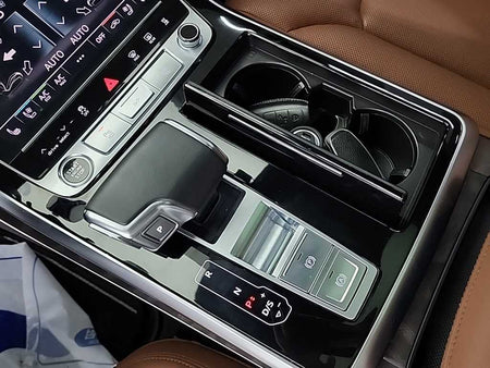 Audi Q7 — photo 08