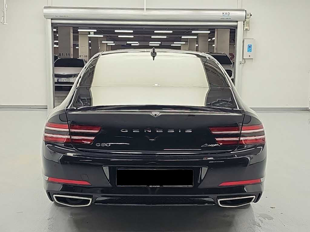 Genesis G80 — photo 03