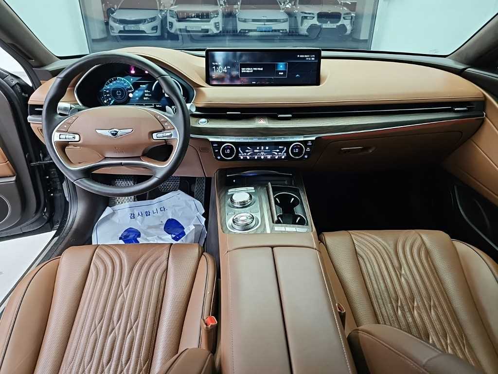Genesis G80 — photo 07
