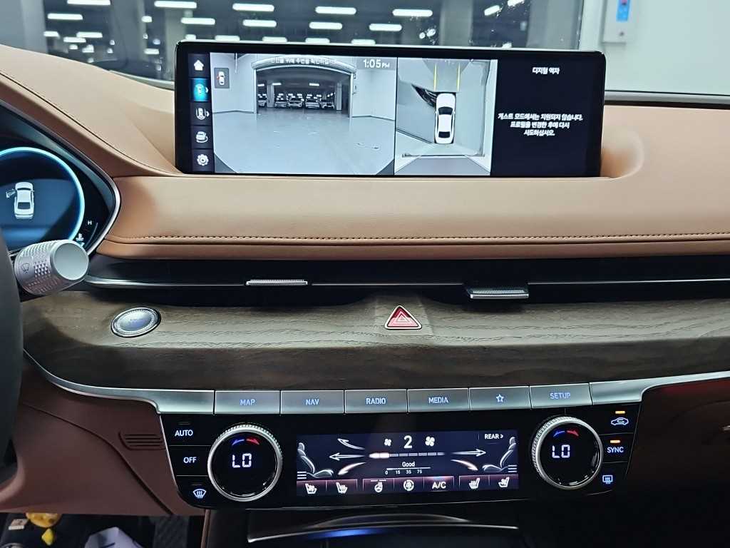 Genesis G80 — photo 10