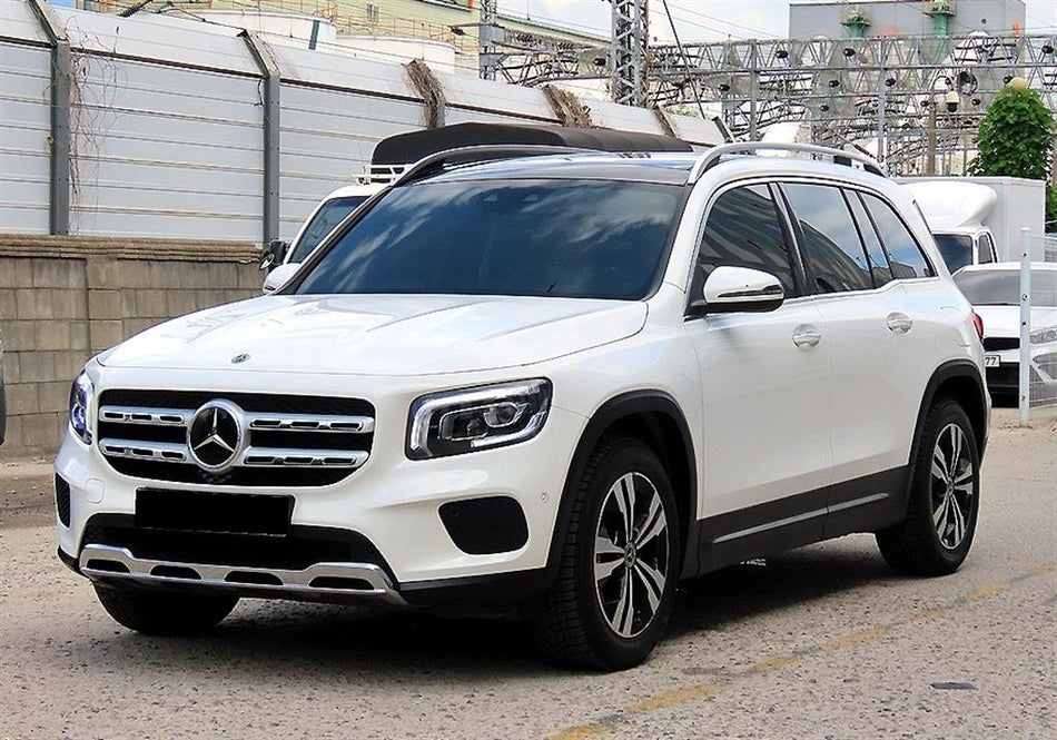 Mercedes-Benz GLB-Class — photo 02