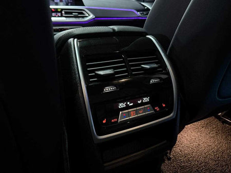BMW X5 — photo 18