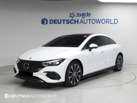 Mercedes-Benz EQE — photo 01