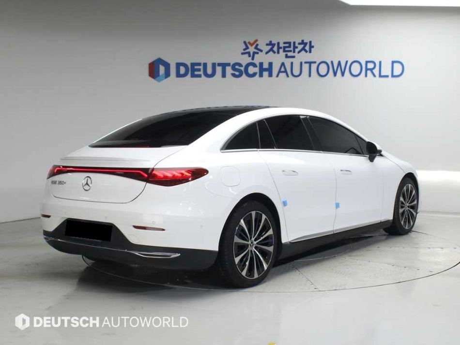 Mercedes-Benz EQE — photo 02